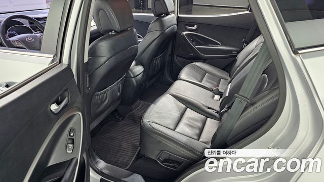 Hyundai Santafe 2015 — photo 12