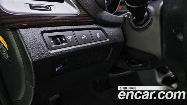 Hyundai Santafe 2015 — photo 14