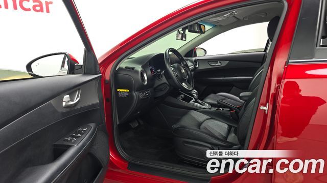 Kia K3 2019 — photo 10