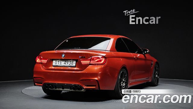 BMW M4 2018 — photo 2