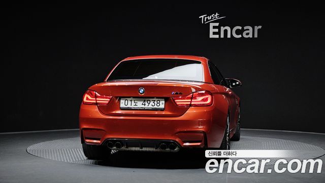 BMW M4 2018 — photo 4