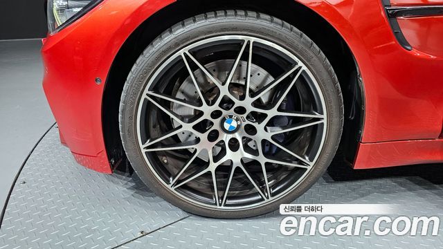 BMW M4 2018 — photo 5