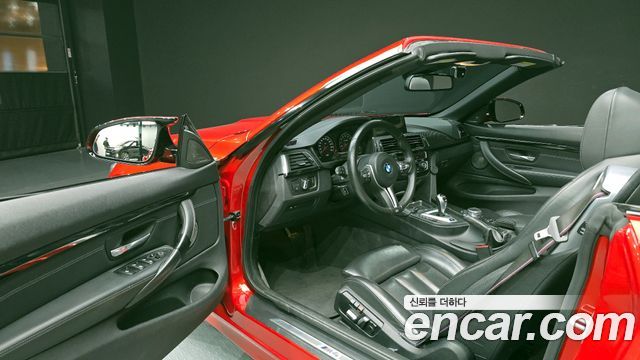 BMW M4 2018 — photo 10