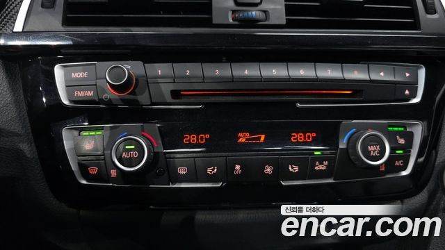 BMW M4 2018 — photo 16