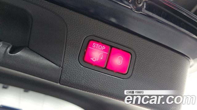 Mercedes-Benz GLC-Class 2019 — photo 20