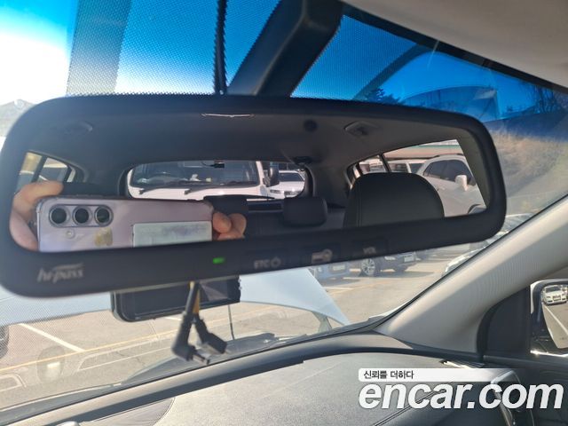 Kia Sportage 2018 — photo 11