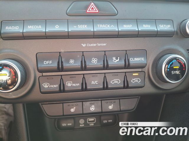 Kia Sportage 2018 — photo 12