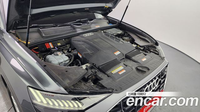 Audi Q8 2020 — photo 6