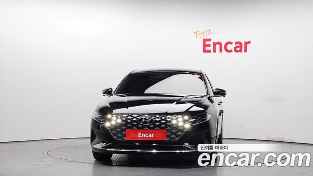 Hyundai Grandeur 2022 — photo 3