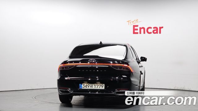 Hyundai Grandeur 2022 — photo 4