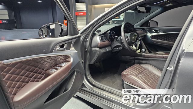 Genesis G70 2021 — photo 11