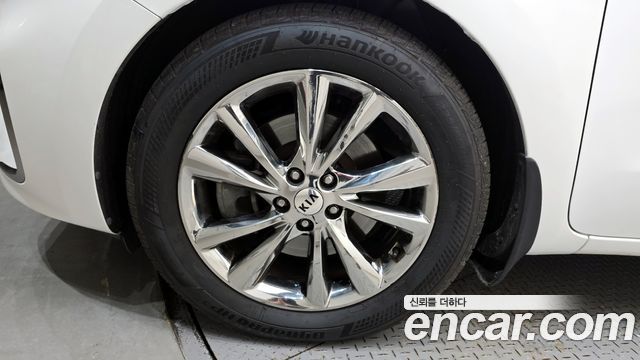Kia Canival 2019 — photo 5