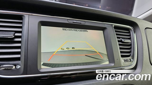 Kia Canival 2019 — photo 16