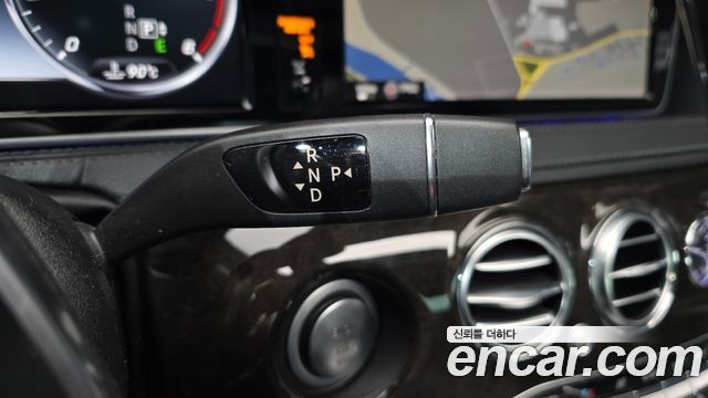 Mercedes-Benz S-Class 2015 — photo 9