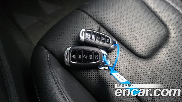 Hyundai AVANTE 2023 — photo 20