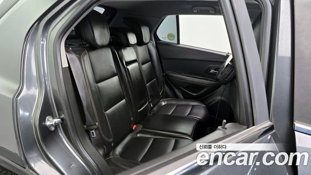Chevrolet Korea Trax 2018 — photo 12
