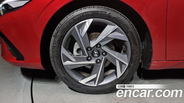Hyundai AVANTE 2024 — photo 5
