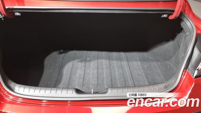 Hyundai AVANTE 2024 — photo 20