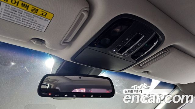 Kia Sorento 2017 — photo 17