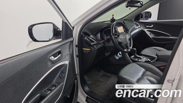 Hyundai Santafe 2013 — photo 12