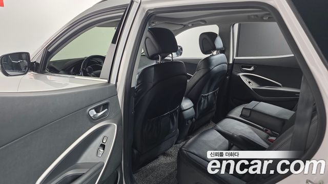 Hyundai Santafe 2013 — photo 17