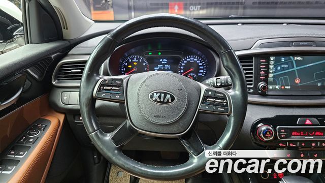 Kia Sorento 2018 — photo 13