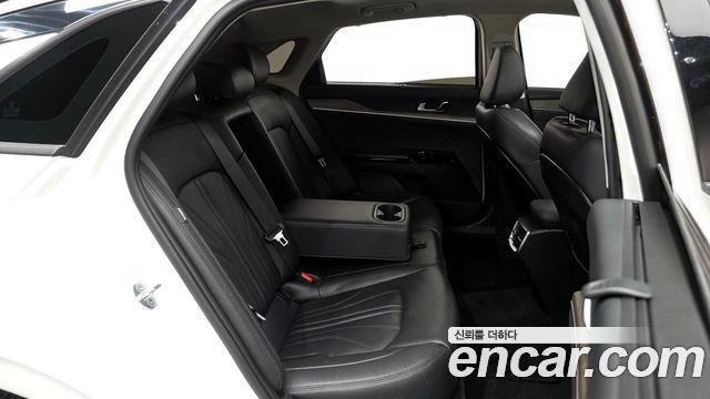 Kia K5 2021 — photo 12