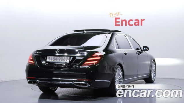 Mercedes-Benz S-Class 2018 — photo 2