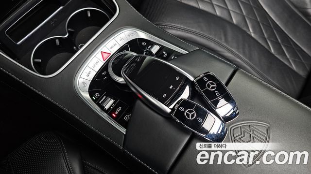 Mercedes-Benz S-Class 2018 — photo 16