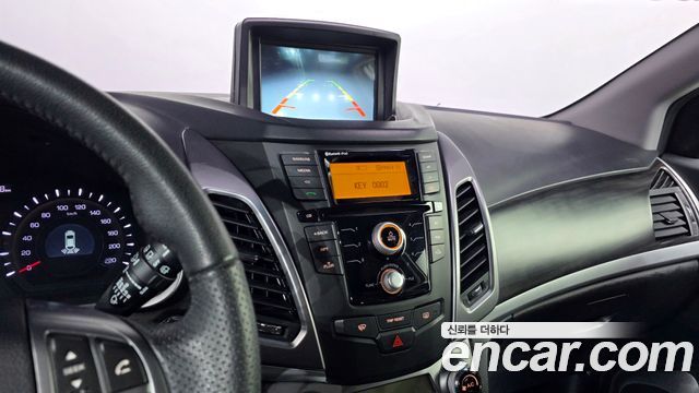 KG Mobility KORANDO 2014 — photo 15