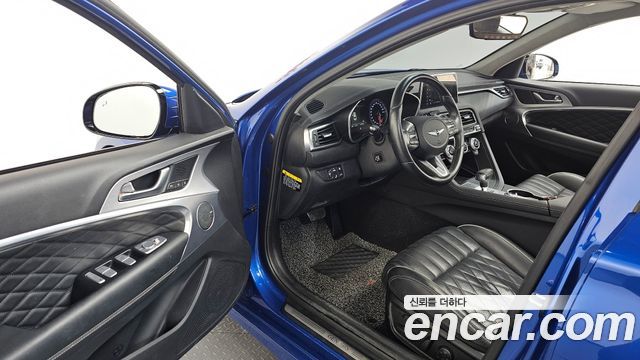Genesis G70 2018 — photo 10