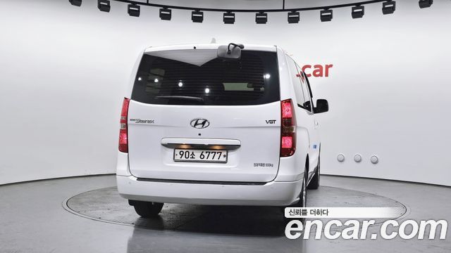 Hyundai Starex 2021 — photo 4