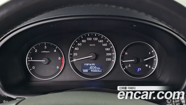 Hyundai Starex 2021 — photo 8