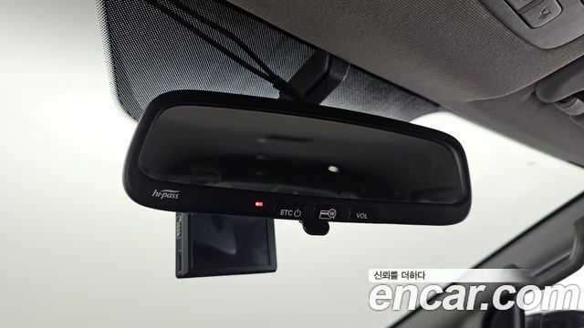 Hyundai Starex 2021 — photo 16