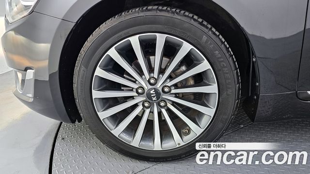 Kia K7 2015 — photo 5