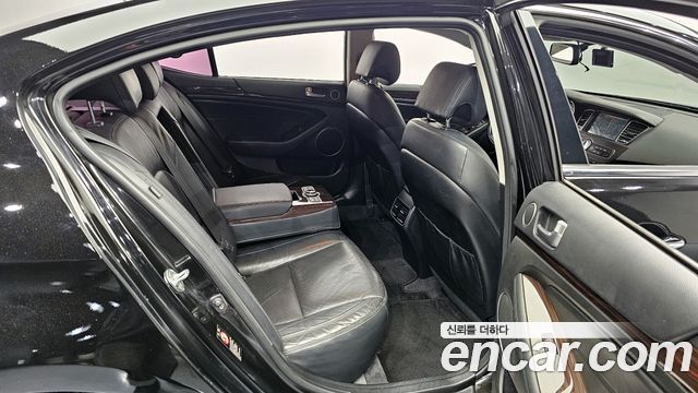 Kia K7 2015 — photo 12