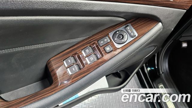 Kia K7 2015 — photo 17