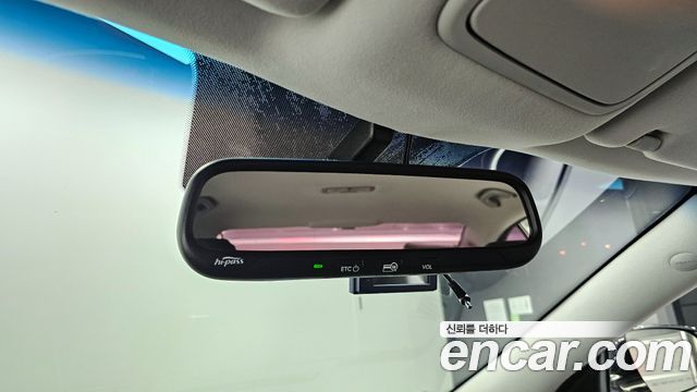 Kia K7 2015 — photo 19