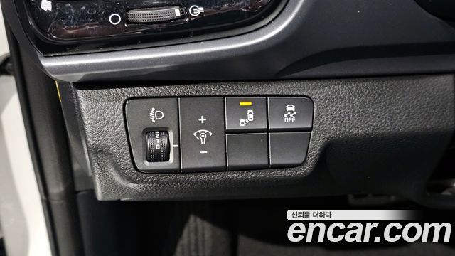 Kia Stonic 2019 — photo 14