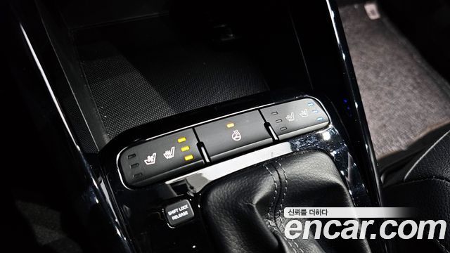 Kia Stonic 2019 — photo 17