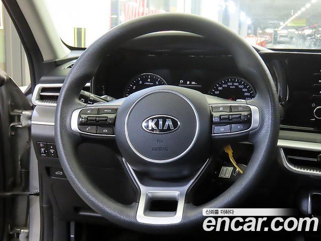 Kia K5 2021 — photo 8