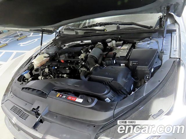 Kia K5 2021 — photo 17