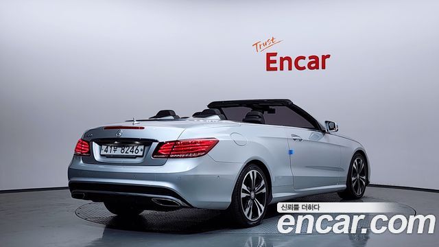 Mercedes-Benz E-Class 2017 — photo 2