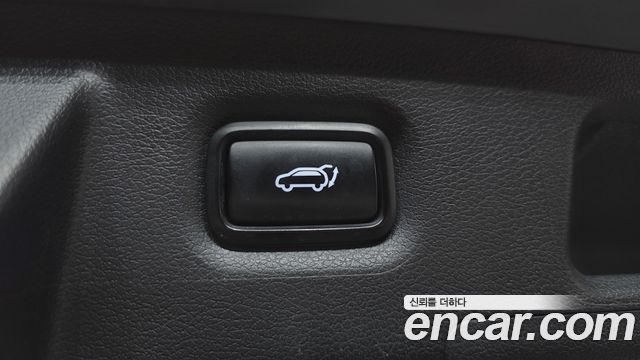 Hyundai Santafe 2021 — photo 19