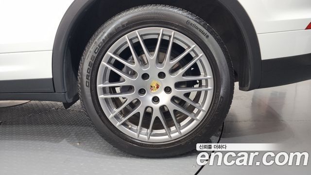 Porsche Cayenne 2016 — photo 5