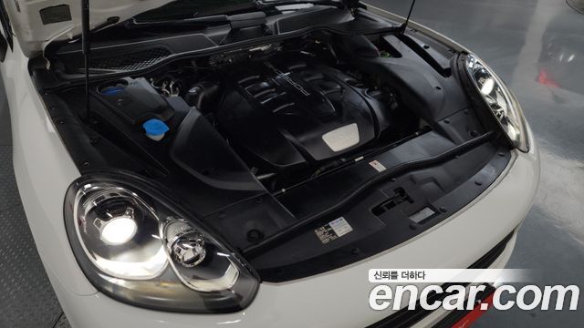 Porsche Cayenne 2016 — photo 6
