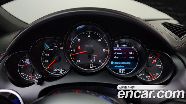 Porsche Cayenne 2016 — photo 8