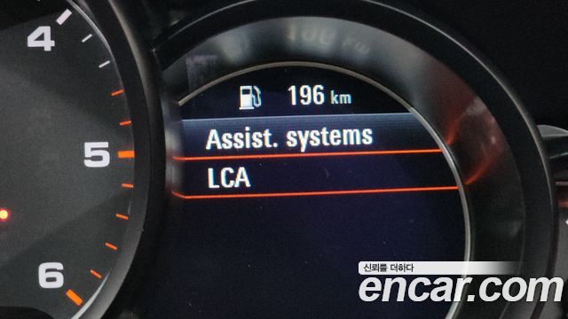 Porsche Cayenne 2016 — photo 16