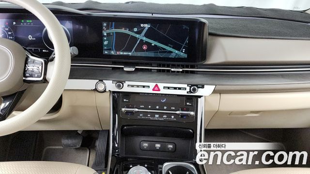 Kia Canival 2021 — photo 14