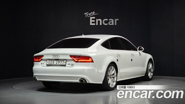 Audi A7 2015 — photo 2